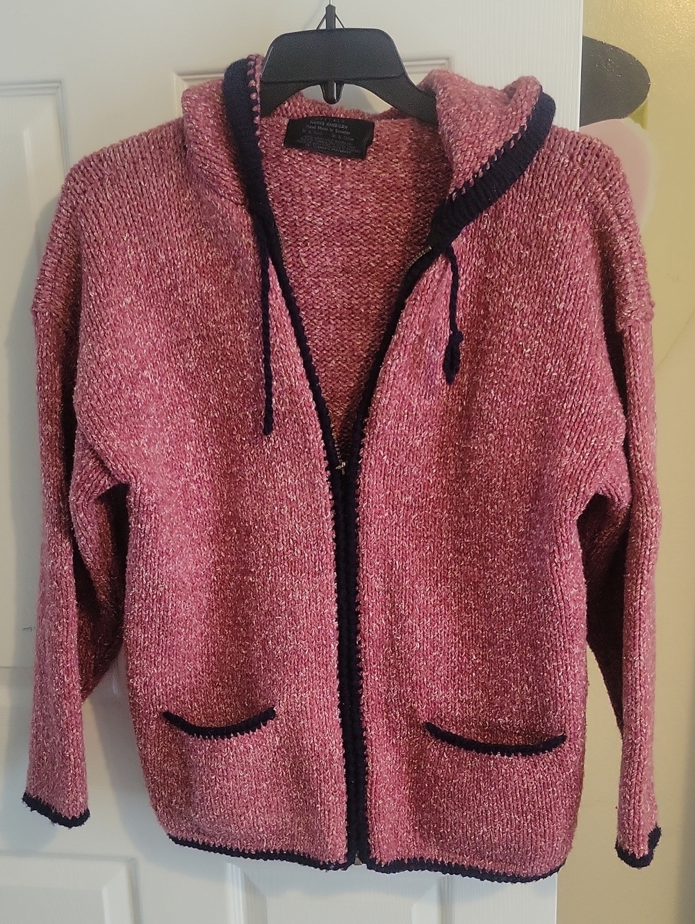 Otovalo Native American Wool,Cotton Mauve Pink Zip-Up Knit Hoodie with Navy Trim